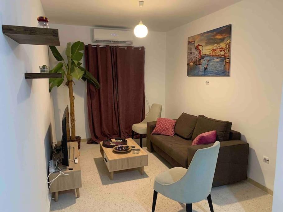 Appartement 5 Lits Climatise Salon 2Chambres Cuisine Equipee Sdb Staoueli Luaran gambar